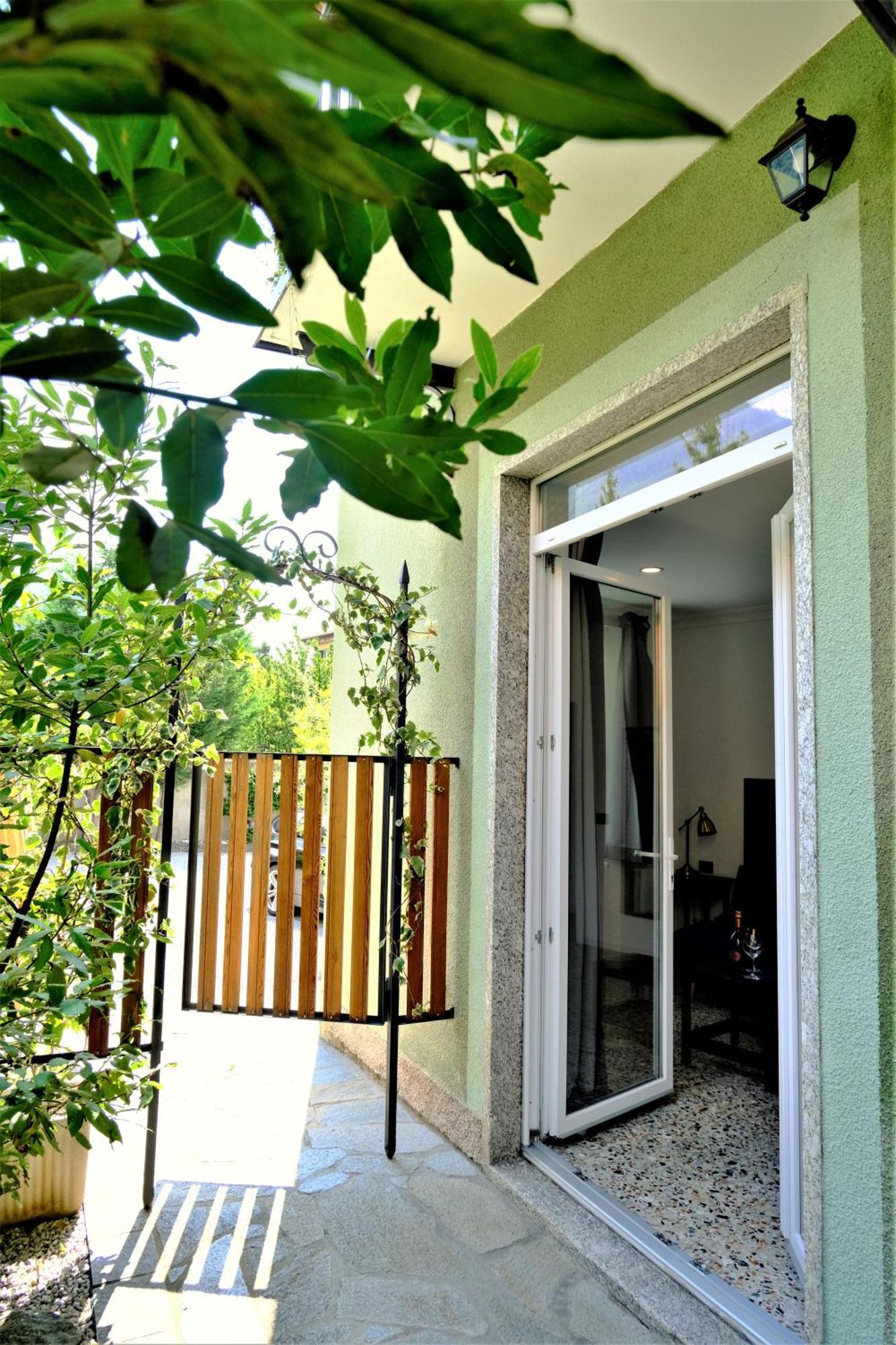 מנדלו דל לאריו Residenza Laurum מראה חיצוני תמונה